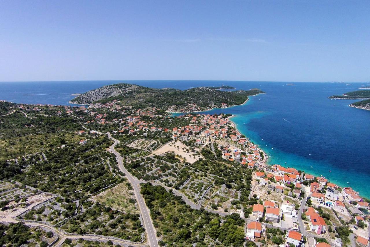 Family Friendly Seaside Apartments Razanj, Rogoznica - 10373 المظهر الخارجي الصورة