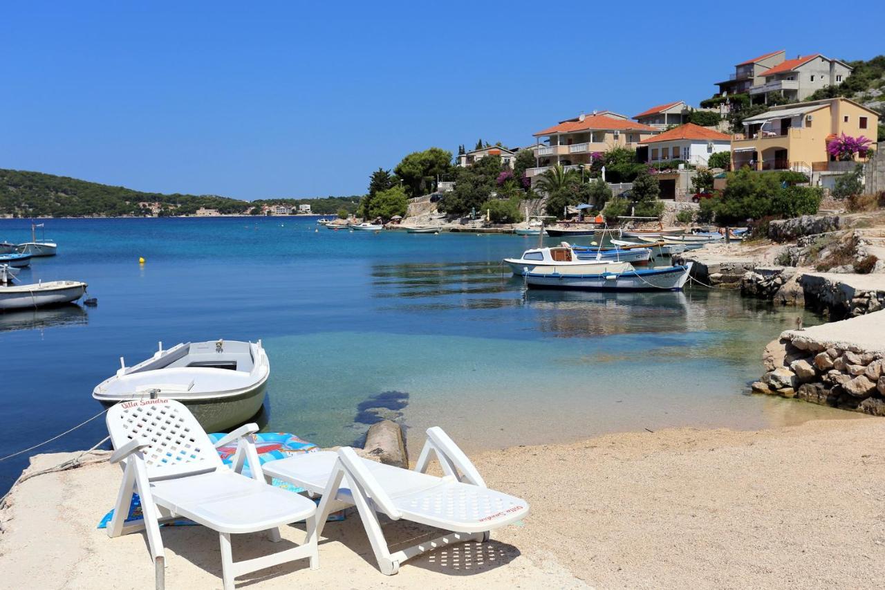 Family Friendly Seaside Apartments Razanj, Rogoznica - 10373 المظهر الخارجي الصورة