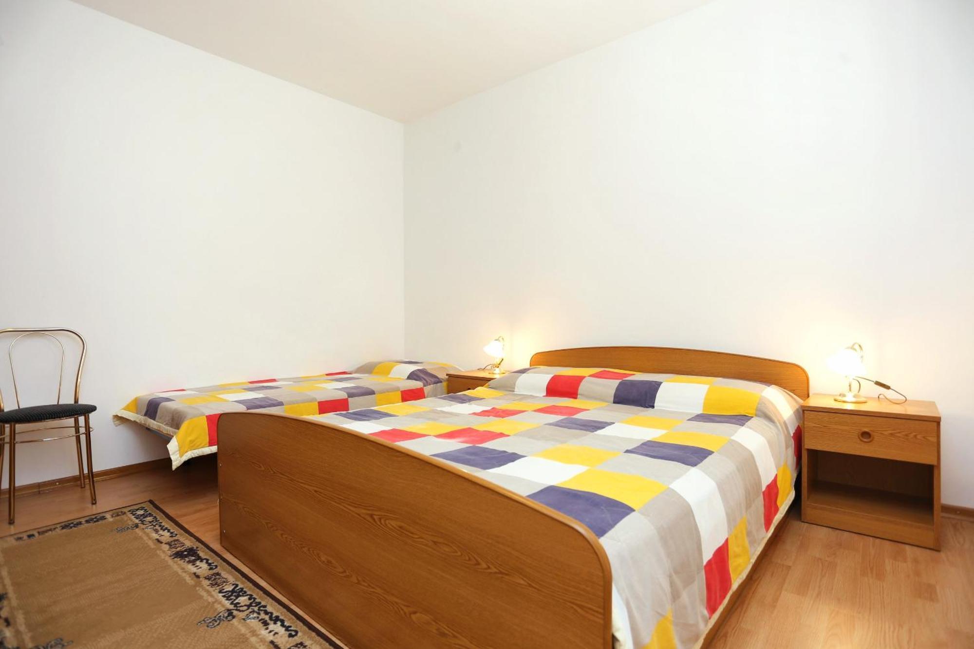 Family Friendly Seaside Apartments Razanj, Rogoznica - 10373 الغرفة الصورة
