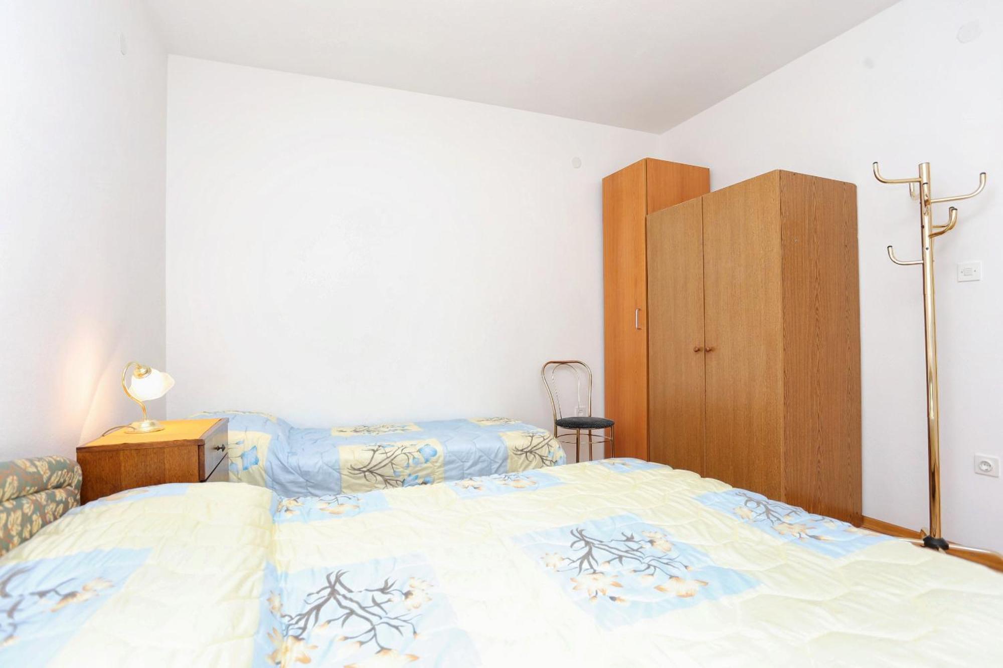 Family Friendly Seaside Apartments Razanj, Rogoznica - 10373 الغرفة الصورة