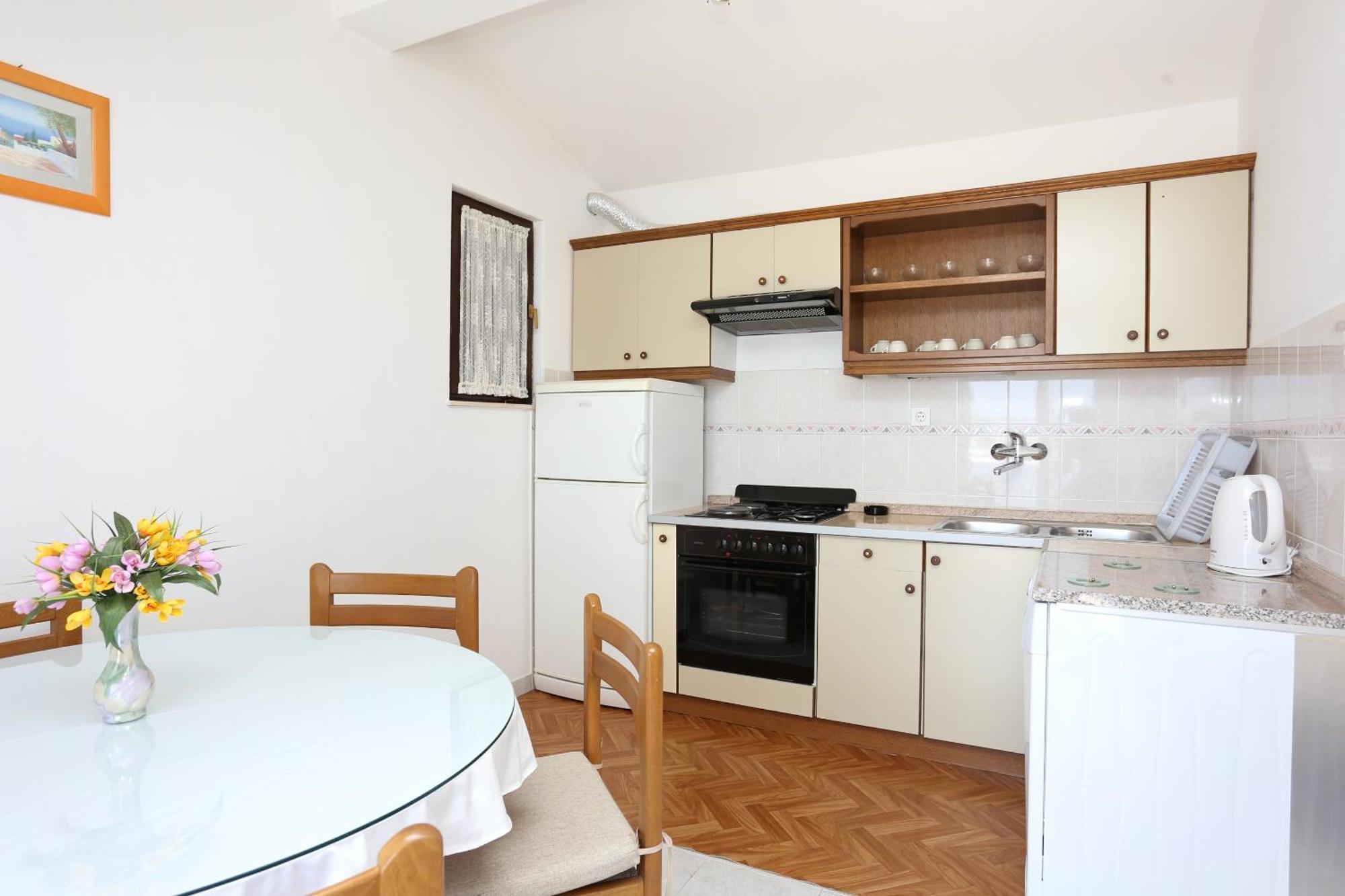 Family Friendly Seaside Apartments Razanj, Rogoznica - 10373 الغرفة الصورة