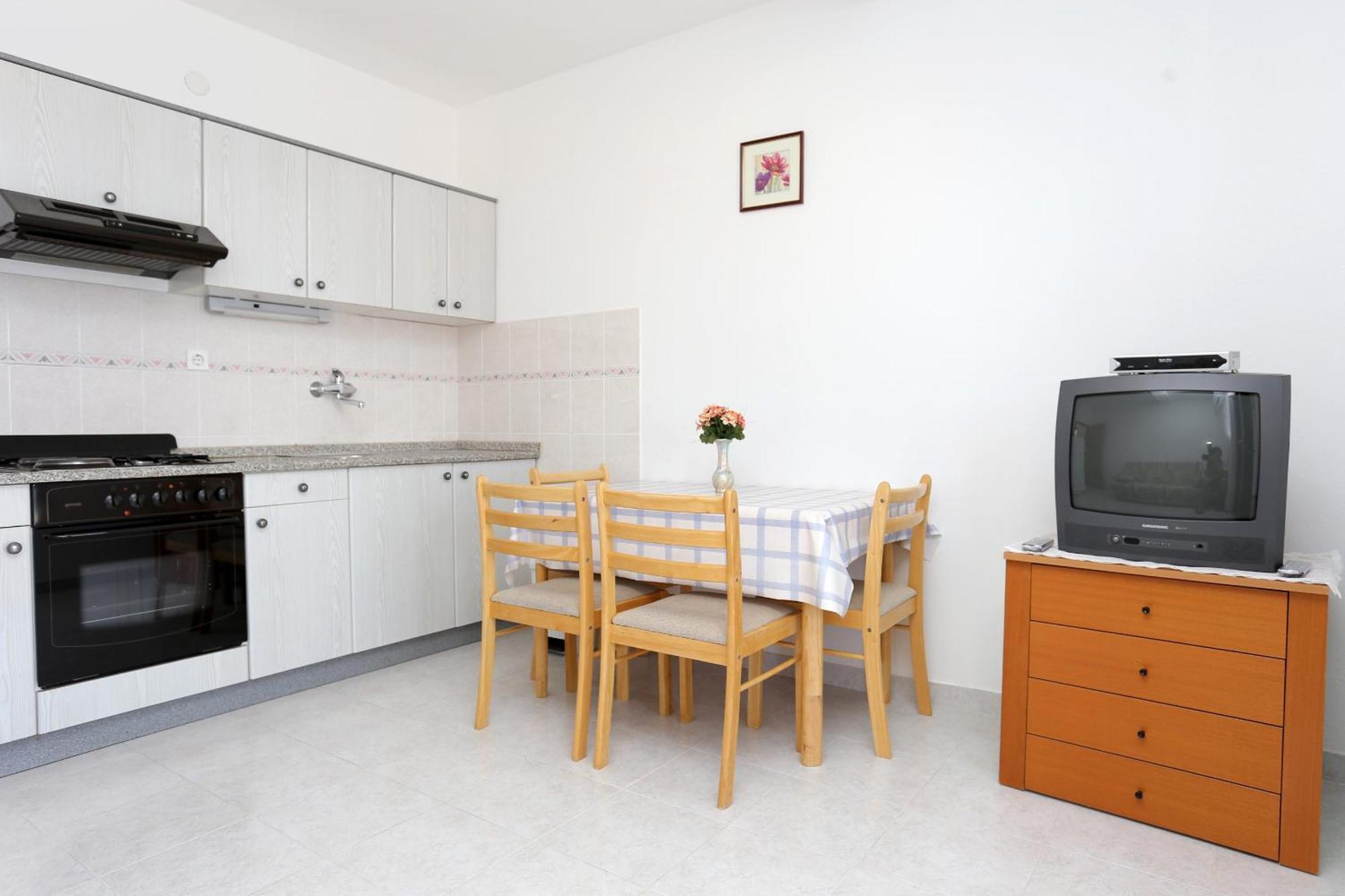 Family Friendly Seaside Apartments Razanj, Rogoznica - 10373 الغرفة الصورة